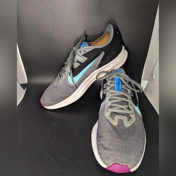 Nike women's downshifter athletic running shoes size 10 - Picture 1 of 10